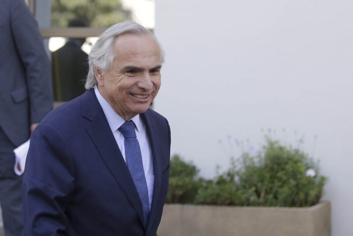 ¿Chadwick presidente?: Parlamentarios UDI levantan candidatura del ministro de Interior ¿Chadwick presidente?: Parlamentarios UDI levantan candidatura del ministro de Interior