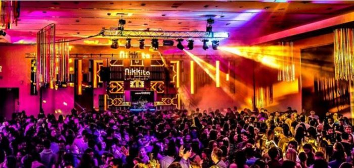 La productora no detuvo el evento: joven muere tras caer 6 pisos en una fiesta en Las Condes La productora no detuvo el evento: joven muere tras caer 6 pisos en una fiesta en Las Condes