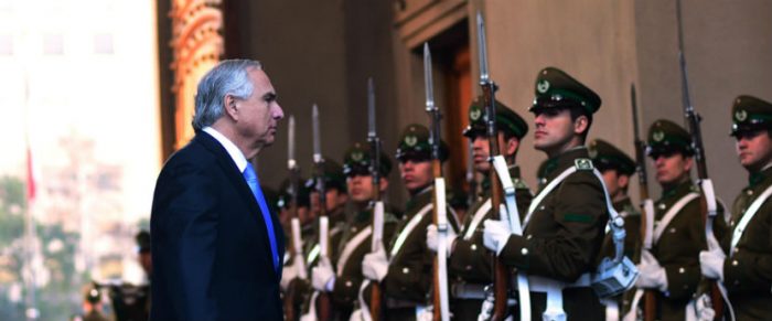 La zanahoria y el garrote: La Moneda se juega por el diálogo con la oposición y Chile Vamos amenaza a Maya Fernández La zanahoria y el garrote: La Moneda se juega por el diálogo con la oposición y Chile Vamos amenaza a Maya Fernández