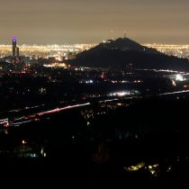 Enel sospecha robo de cables de cobre tras incendio que provocó corte de luz en Santiago