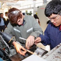 Logros y desafíos a 80 años de la implementación de la Educación Técnica en Chile