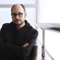 Netflix revisará el acuerdo que tiene con Nicolás López tras las denuncias de abuso laboral y acoso sexual