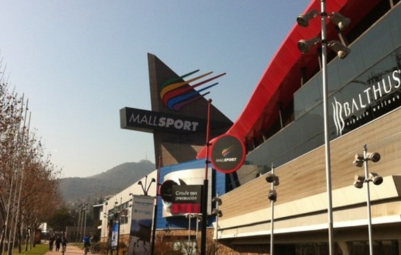 Vecinos de Las Condes en pie de guerra contra expansión del Mall Sport Vecinos de Las Condes en pie de guerra contra expansión del Mall Sport