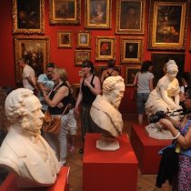 Reconocido arquitecto británico afirma que el arte es una nueva religión y los museos, sus catedrales