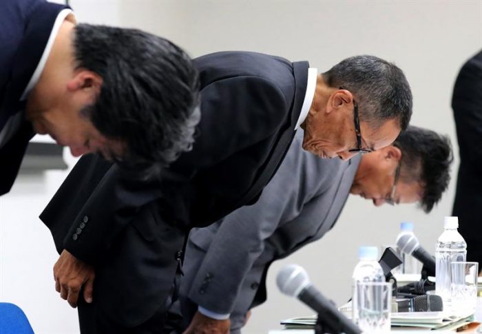 Nissan admite falsificación de datos de emisiones y combustible Nissan admite falsificación de datos de emisiones y combustible