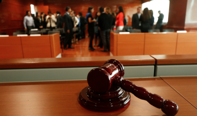 Legitimar el sistema penal: menos frases para galería y mejor litigación por la comunidad Legitimar el sistema penal: menos frases para galería y mejor litigación por la comunidad