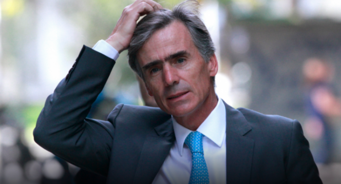 Se salvó Valente: cifras económicas le perdonaron errores comunicacionales Se salvó Valente: cifras económicas le perdonaron errores comunicacionales