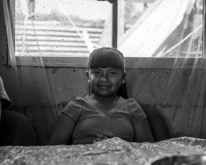 Tres fotógrafos internacionales retratan la inmigración en el MAC Tres fotógrafos internacionales retratan la inmigración en el MAC
