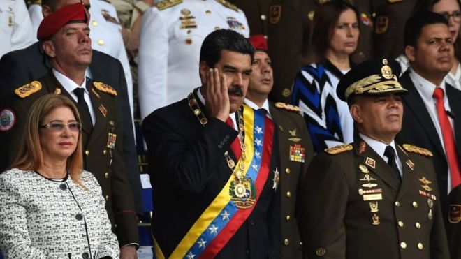 Venezuela: qué es el C4, el material utilizado en el atentado fallido contra Nicolás Maduro y qué lo hace diferente de otros explosivos Venezuela: qué es el C4, el material utilizado en el atentado fallido contra Nicolás Maduro y qué lo hace diferente de otros explosivos