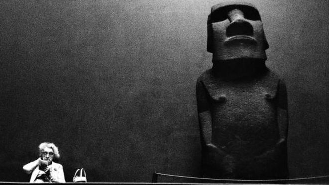 La increíble historia del moai que Reino Unido «robó» de la Isla de Pascua y que el gobierno de Chile quiere de vuelta