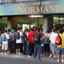 Formación cinematográfica en Cine Normandie: un programa clave para potenciar las nuevas audiencias en Chile