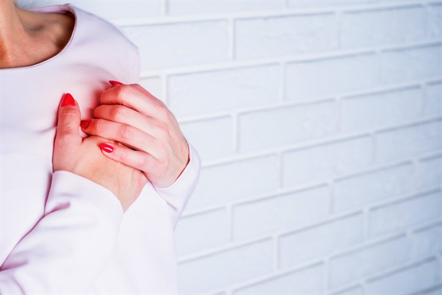 Mes del corazón: los diferentes síntomas de un infarto cardíaco en hombres y mujeres Mes del corazón: los diferentes síntomas de un infarto cardíaco en hombres y mujeres