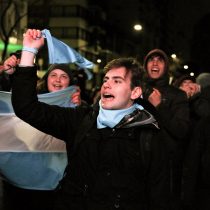 No será ley: Argentina rechaza legalizar aborto y no se podrá debatir hasta 2019