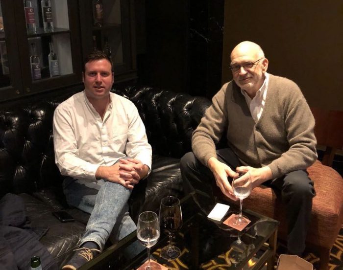 Influyente crítico gastronómico de El País asegura: “Me divierte mucho más comer en Santiago que en Lima” Influyente crítico gastronómico de El País asegura: