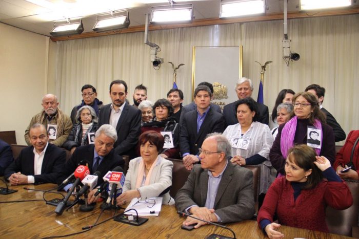 La acusación constitucional va: gobierno y la Suprema ponen el grito en el cielo por acción opositora La acusación constitucional va: gobierno y la Suprema ponen el grito en el cielo por acción opositora