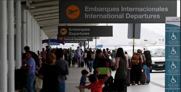 INDH presenta denuncia por haitiano fallecido tras pasar dos días en el aeropuerto INDH presenta denuncia por haitiano fallecido tras pasar dos días en el aeropuerto