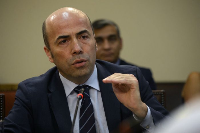 El contrataque de Bermúdez: presenta escrito para evitar una vuelta de Dorothy Pérez a la Contraloría El contrataque de Bermúdez: presenta escrito para evitar una vuelta de Dorothy Pérez a la Contraloría