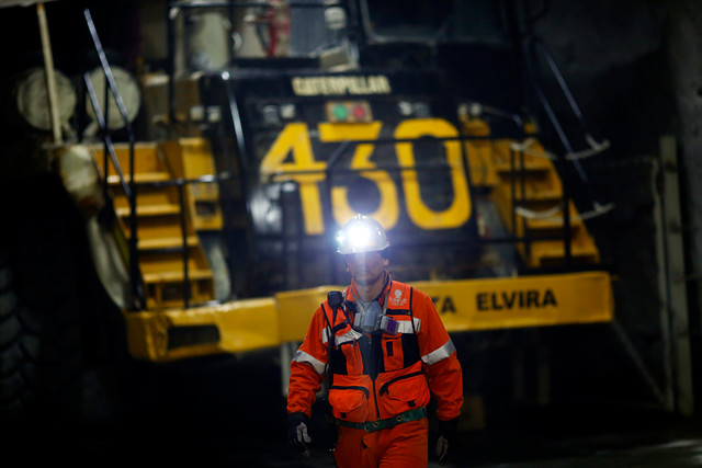 Codelco cierra con éxito negociación con sindicatos de El Teniente Codelco cierra con éxito negociación con sindicatos de El Teniente