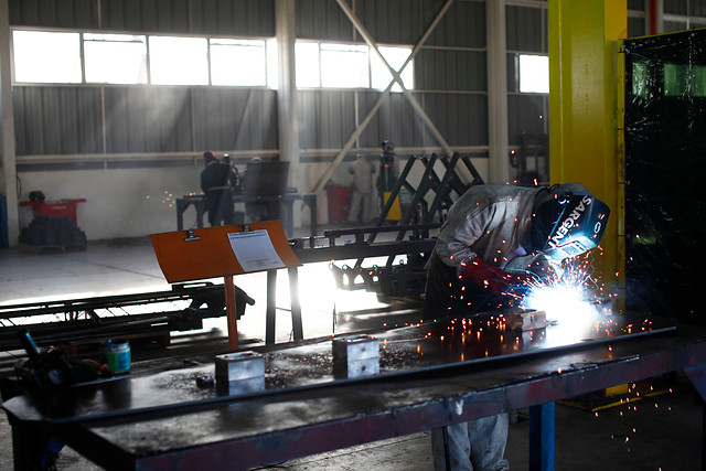 Guerra comercial frena producción fabril en todo el mundo Guerra comercial frena producción fabril en todo el mundo