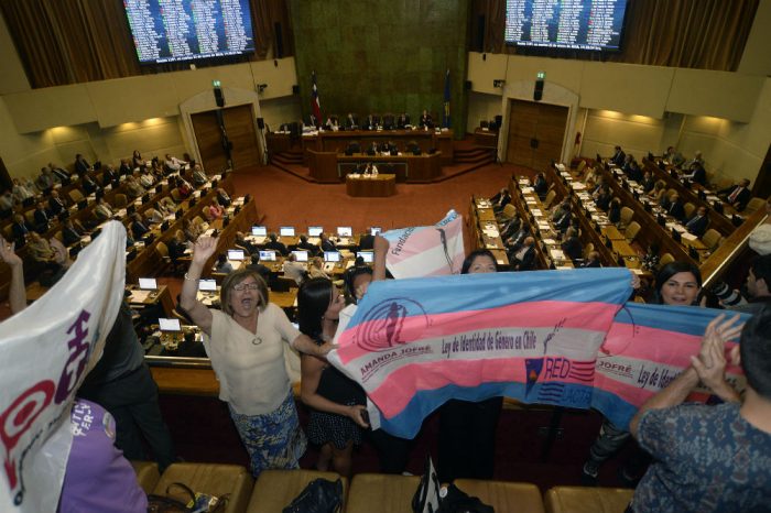 Identidad de Género: TC desestima reclamo de parlamentarios de Chile Vamos y da luz verde a la ley Identidad de Género: TC desestima reclamo de parlamentarios de Chile Vamos y da luz verde a la ley