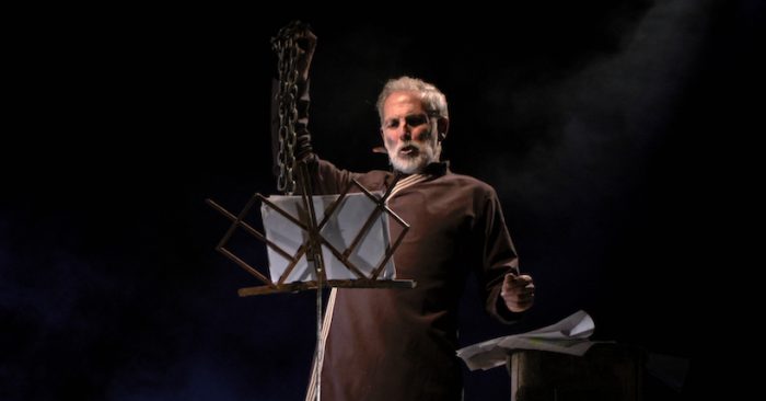 Monólogo “La Vida es Sueño” con Héctor Noguera en Teatro Camino Monólogo “La Vida es Sueño” con Héctor Noguera en Teatro Camino