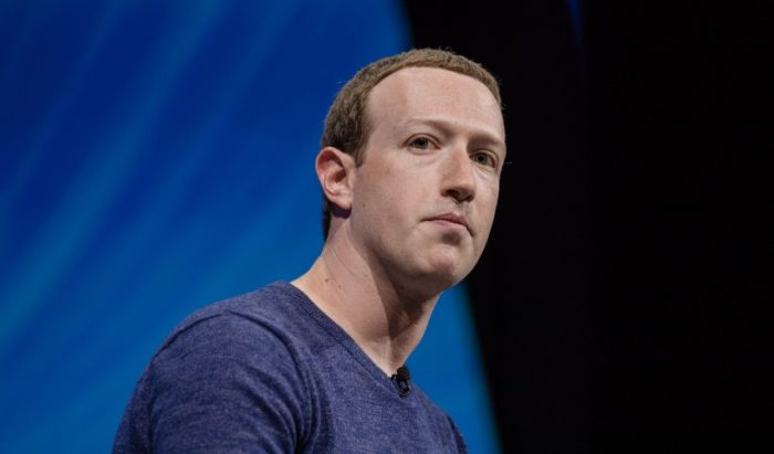 Mark Zuckerberg definitivamente no da el ancho Mark Zuckerberg definitivamente no da el ancho