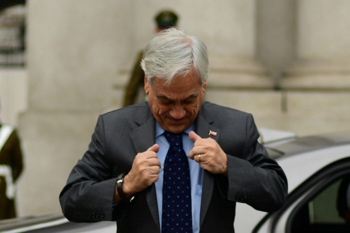 La Moneda se “pica” con Bachelet: Piñera y Larraín le responden con todo por sus críticas a la economía “debilucha” La Moneda se “pica” con Bachelet: Piñera y Larraín le responden con todo por sus críticas a la economía “debilucha”