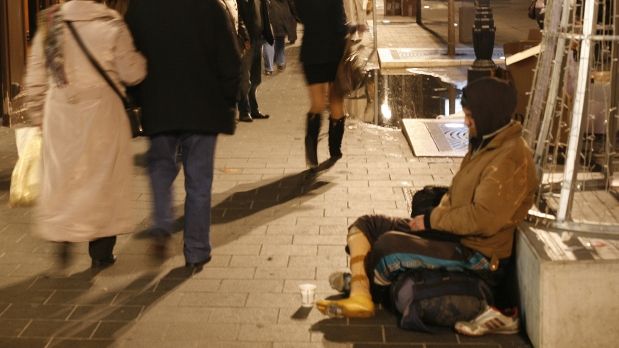 Aporofobia: una explicación a las expresiones discriminatorias de los vecinos de Las Condes Aporofobia: una explicación a las expresiones discriminatorias de los vecinos de Las Condes