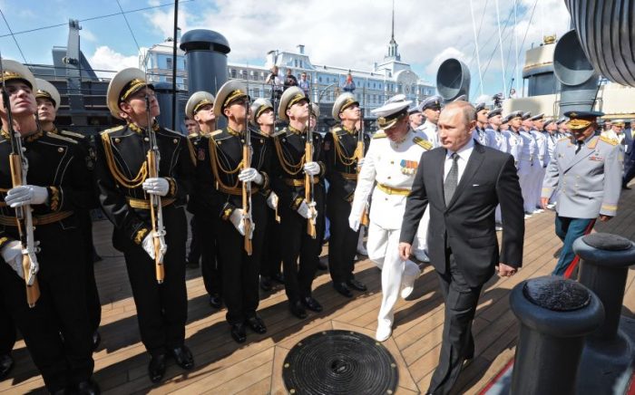 Rusia anuncia las mayores maniobras militares desde la época de la ex URSS Rusia anuncia las mayores maniobras militares desde la época de la ex URSS