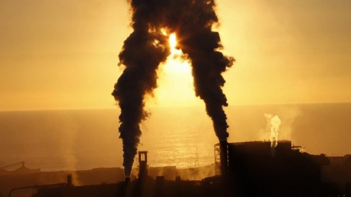 La pandemia del COVID-19 y la baja del CO2 a nivel global: la urgencia de una Mesa Medioambiental La pandemia del COVID-19 y la baja del CO2 a nivel global: la urgencia de una Mesa Medioambiental