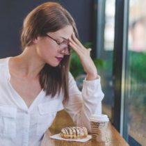 Cómo lo que comes puede afectar tu salud mental