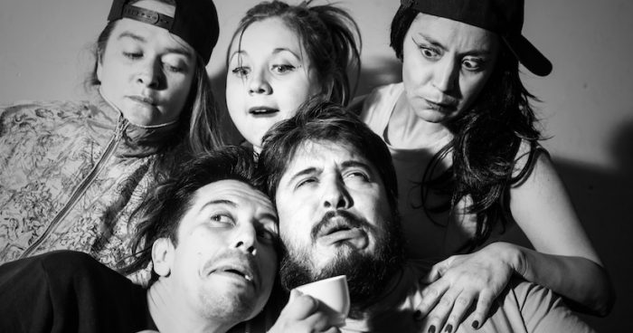Montaje «Obra y gracia de la plutocracia» de compañía Teatro de Mal Gusto en Taller Siglo XX Montaje «Obra y gracia de la plutocracia» de compañía Teatro de Mal Gusto en Taller Siglo XX