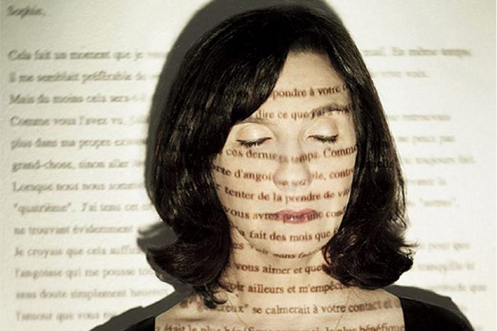 Sophie Calle presentará “Cuídese Mucho” en la próxima edición del Festival Internacional Santiago a Mil Sophie Calle presentará “Cuídese Mucho” en la próxima edición del Festival Internacional Santiago a Mil
