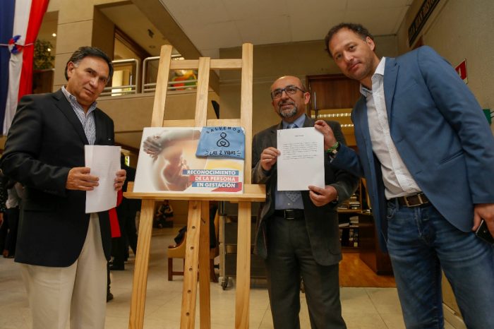 Diputados presentarán oficio ante Contraloría por comentarios de Defensora de la Niñez Diputados presentarán oficio ante Contraloría por comentarios de Defensora de la Niñez