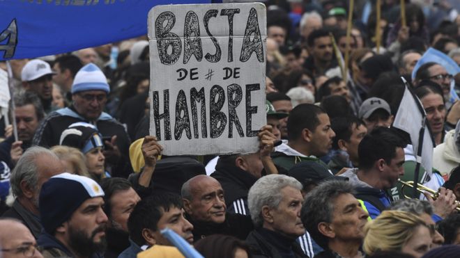 Por qué hay hambre en Argentina si se produce comida para 440 millones de personas (10 veces su población) Por qué hay hambre en Argentina si se produce comida para 440 millones de personas (10 veces su población)