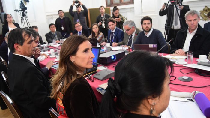 Quintero y Puchuncaví: Gobierno envía decreto para declarar Zona de Emergencia Quintero y Puchuncaví: Gobierno envía decreto para declarar Zona de Emergencia