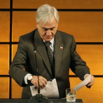 Cadem: Quintero y sueldo mínimo le pasan la cuenta a la evaluación de Piñera y su gabinete