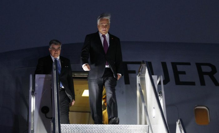 Se le amargó el viaje: diputados insisten en conocer grabaciones secretas del caso LAN ante denuncia contra Piñera en la SEC Se le amargó el viaje: diputados insisten en conocer grabaciones secretas del caso LAN ante denuncia contra Piñera en la SEC
