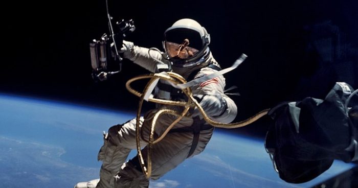 Concurso premia a alumno de colegio chileno con un viaje a la Nasa para recibir entrenamiento como astronauta Concurso premia a alumno de colegio chileno con un viaje a la Nasa para recibir entrenamiento como astronauta