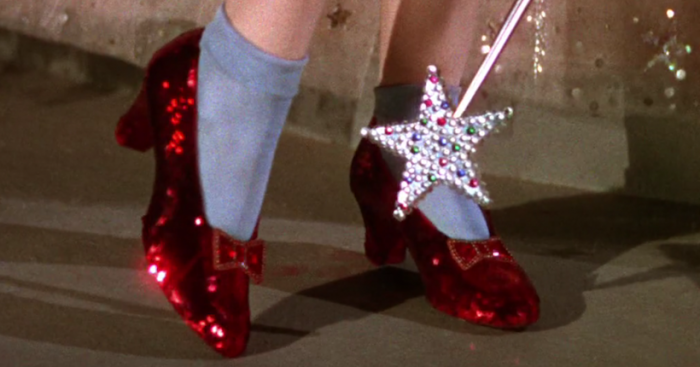 Fbi Recupera Zapatos Rojos Usados En El Mago De Oz Por Judy Garland