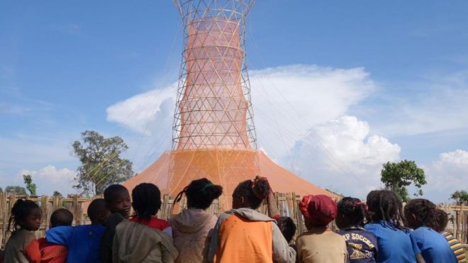 Las fascinantes tecnologías que logran obtener agua potable del aire Las fascinantes tecnologías que logran obtener agua potable del aire
