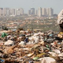 Los 10 países que más y menos basura generan en América Latina (y cómo se sitúan a nivel mundial)
