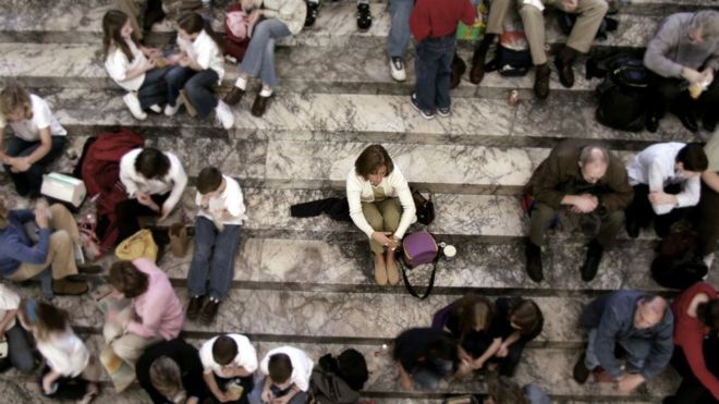5 hallazgos sorprendentes sobre la soledad y las personas que se sienten solas 5 hallazgos sorprendentes sobre la soledad y las personas que se sienten solas
