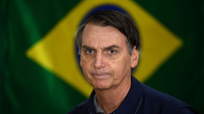 Ay, Brasil: del submarino que no fue y las preguntas que sí son Ay, Brasil: del submarino que no fue y las preguntas que sí son