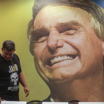 Bolsonaro lidera con un 55 %, según el primer escrutinio parcial en Brasil