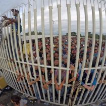 Nueve lesionados en pelea entre migrantes y policías hondureños en frontera