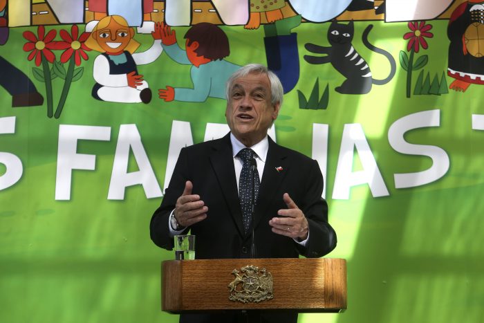 Piñera anuncia que residencias del Sename flexibilizarán horarios de visitas familiares