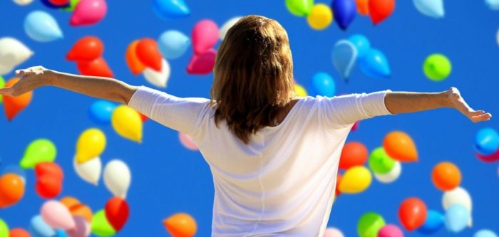 42% de los chilenos se considera feliz hoy y el 58% cree que lo será en el futuro 42% de los chilenos se considera feliz hoy y el 58% cree que lo será en el futuro