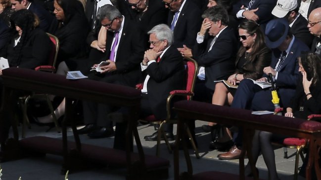 Piñera comienza a cerrar gira europea asistiendo a canonización en el Vaticano Piñera comienza a cerrar gira europea asistiendo a canonización en el Vaticano