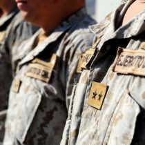 Ejército llama a retiro a militares involucrados en el episodio Krassnoff pero no los da de baja